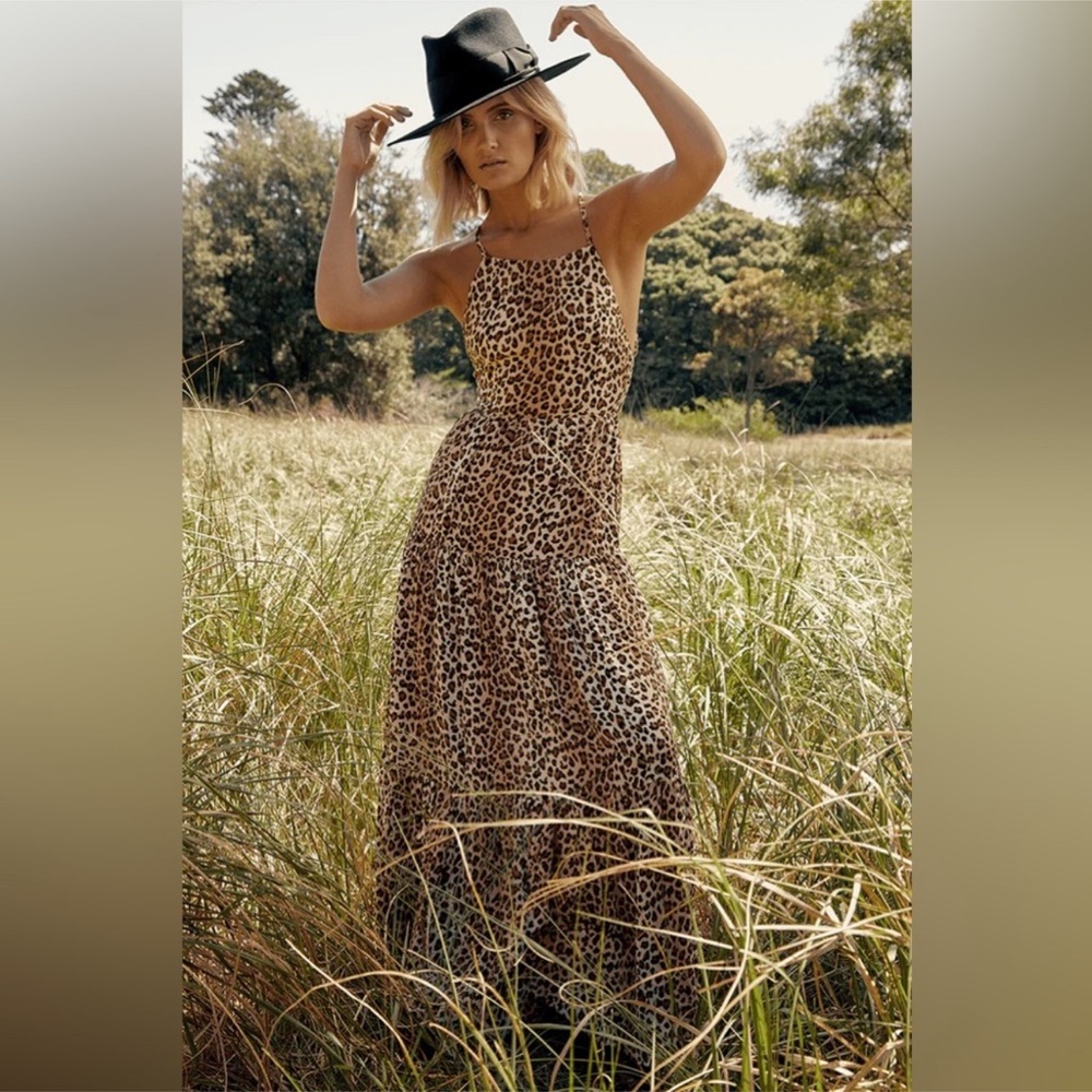 Seven Wonders • Chelsea Leopard Print Maxi Dress